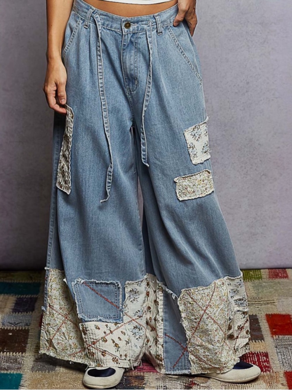 NWT POL Bohemian Wide Leg Denim Floral Patch Jeans S M L